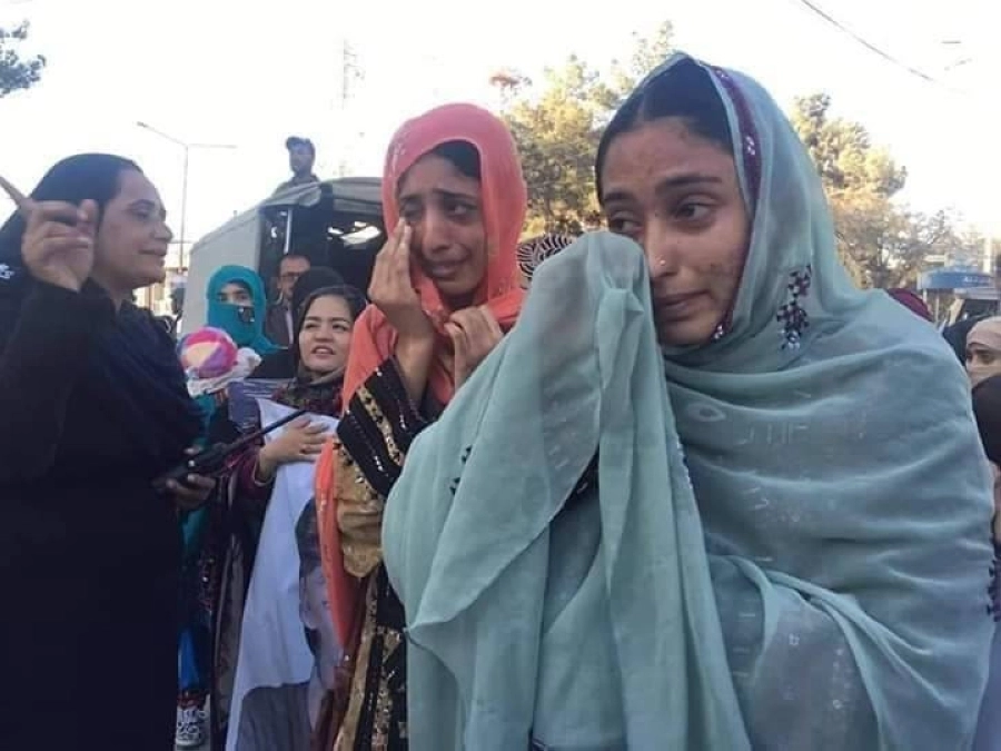 






نساء بلوشستان يعشن معاناة حقيقية                        (مكة)