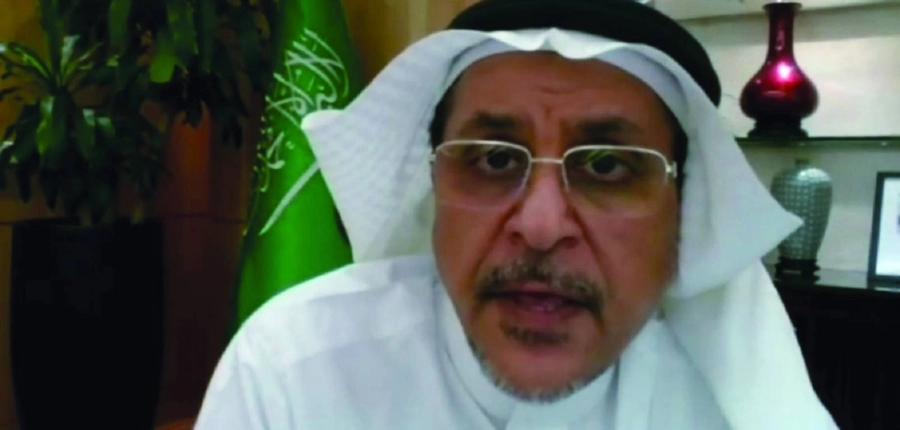 السالم يتحدث خلال الورشة أمس (مكة)