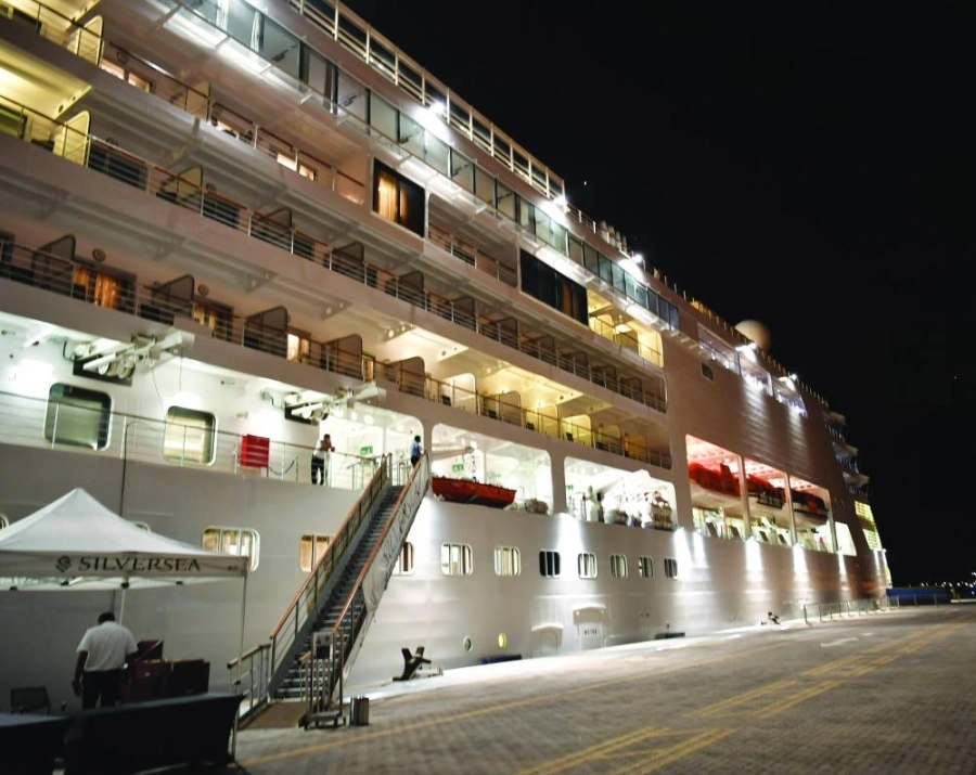 السفينة بعد انطلاقها                                                                                                                                                                                             (مكة)