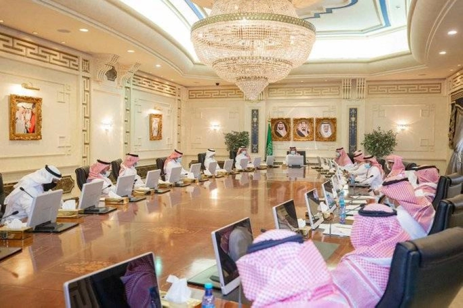 






اجتماع وزير الرياضة بممثلي أندية الأولى والثانية                                (واس)