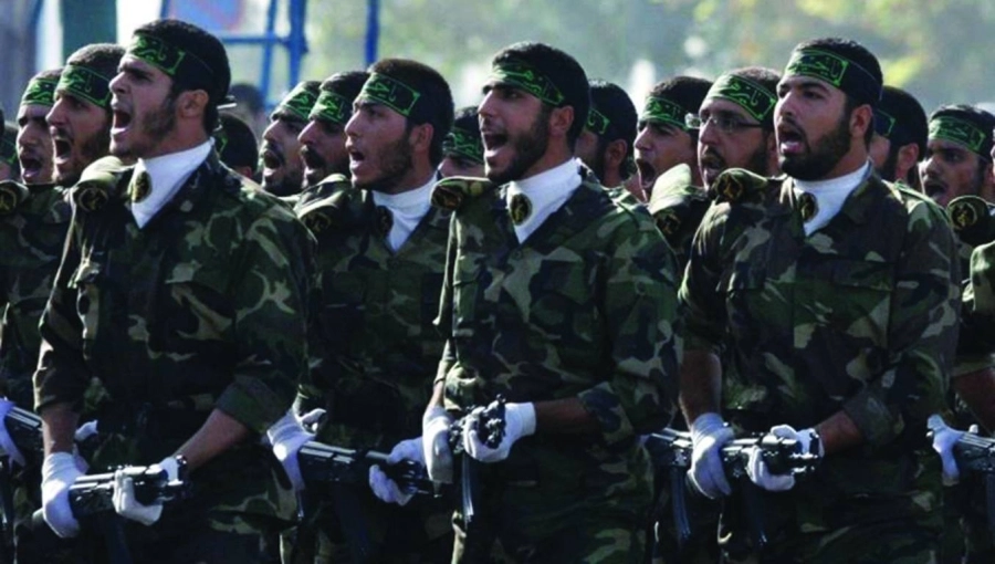 عناصر  من الحرس الثوري الإيراني (مكة)