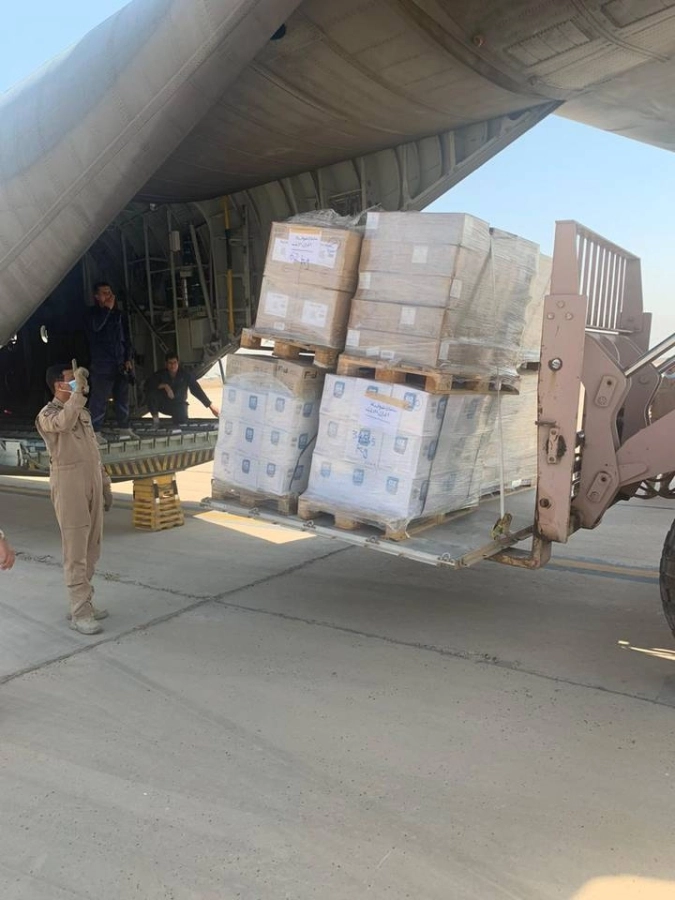 وزارة الدفاع ترسل طائرة محملة بشحنة مساعدات طبية إلى وزارة الدفاع العراقية (واس)
