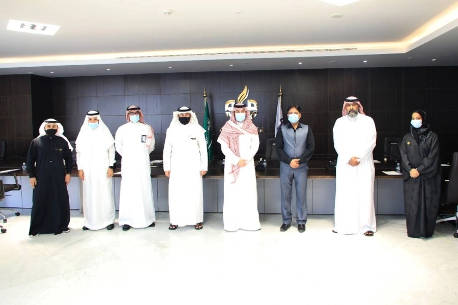 جانب من توقيع الاتفاقية 