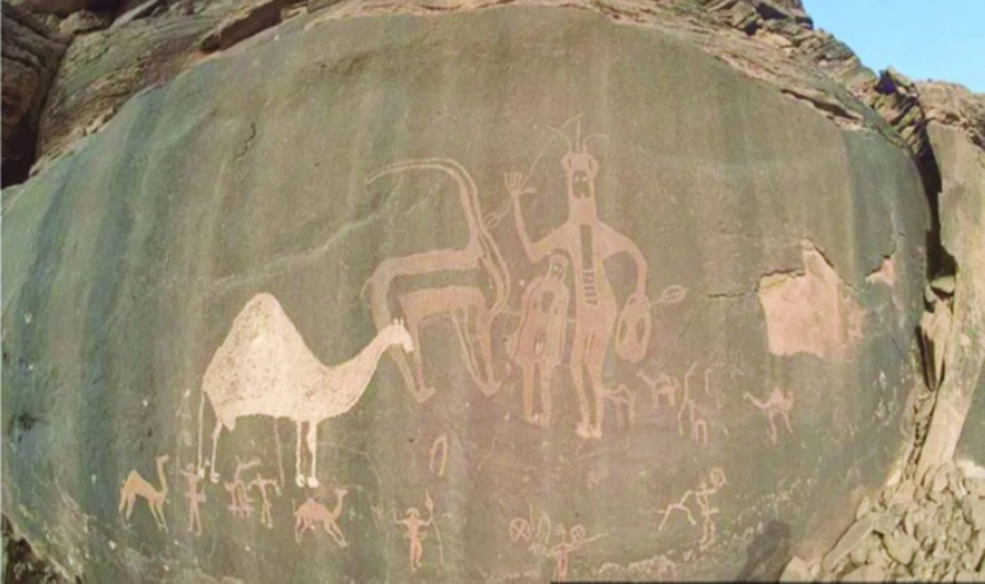 






صورة الصخرة التي نشرتها الصحيفة في زاوية كنوز المملكة                (مكة)