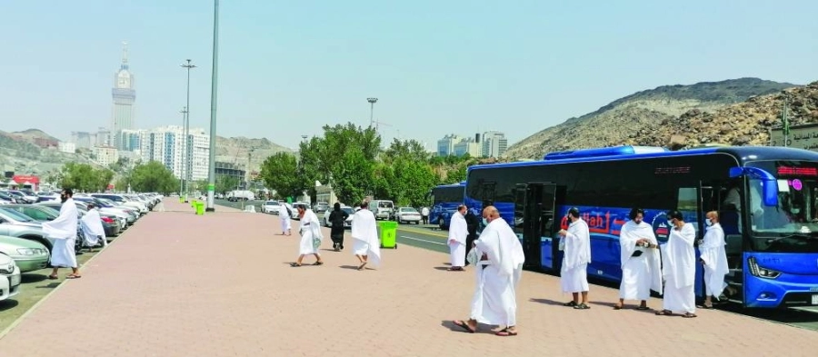 عودة المعتمرين من أداء العمرة الى موقف كدي
(أنس الحارثي)