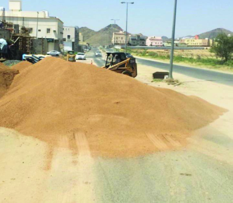 أعادت أمانة الطائف فتح 11 طريقا في حي الوسام أغلقها مخالفون، مع تطبيق الإجراءات النظامية بحقهم.
