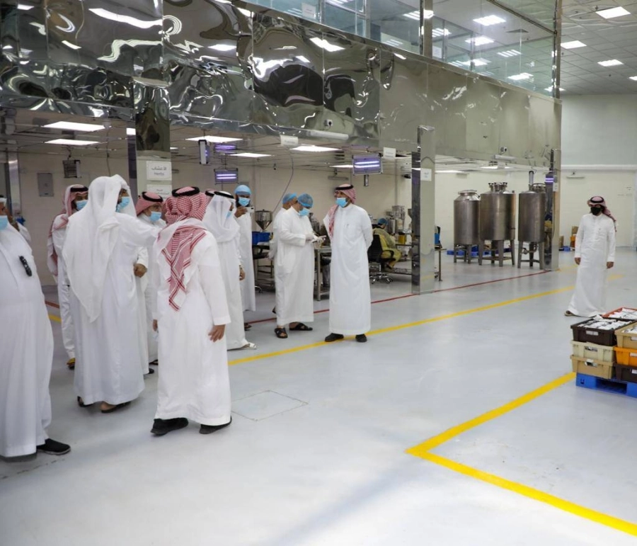 جولة لرجال أعمال على المدينة الصناعية بالعاصمة المقدسة