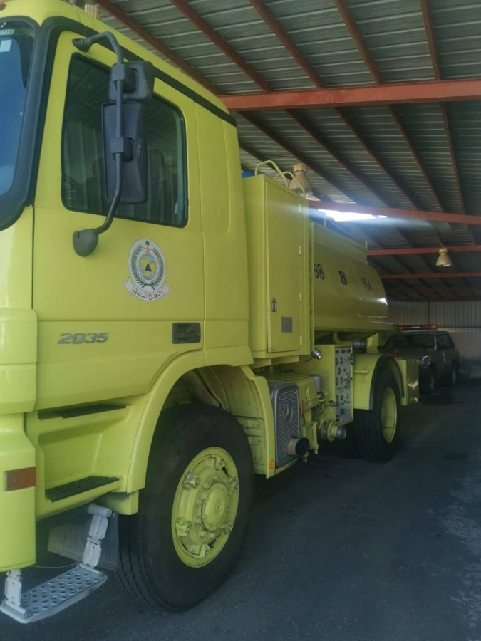 القاذفات الجبلية إحدى أهم المعدات المشاركة في إخماد الحريق 