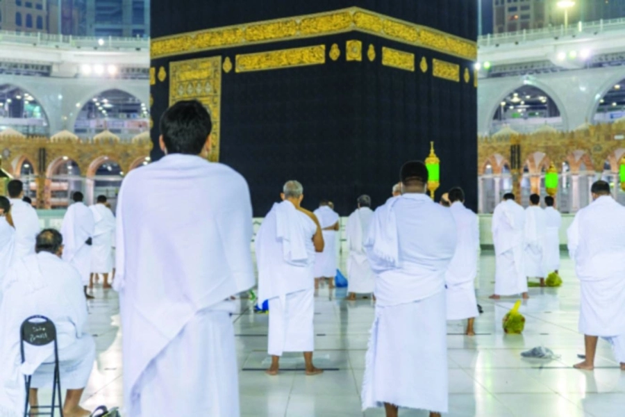 من صلاة الفجر أمس (مكة) 