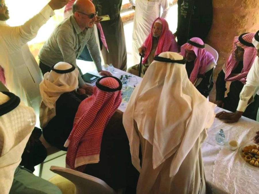 






اجتماع علماء الآثار وخبراء الترميم مع أعيان العلا