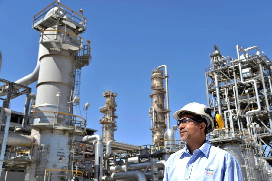 مصنع جمع وإعادة استخدام ثاني أكسيد الكربون في المتحدة التابعة لسابك    (مكة)