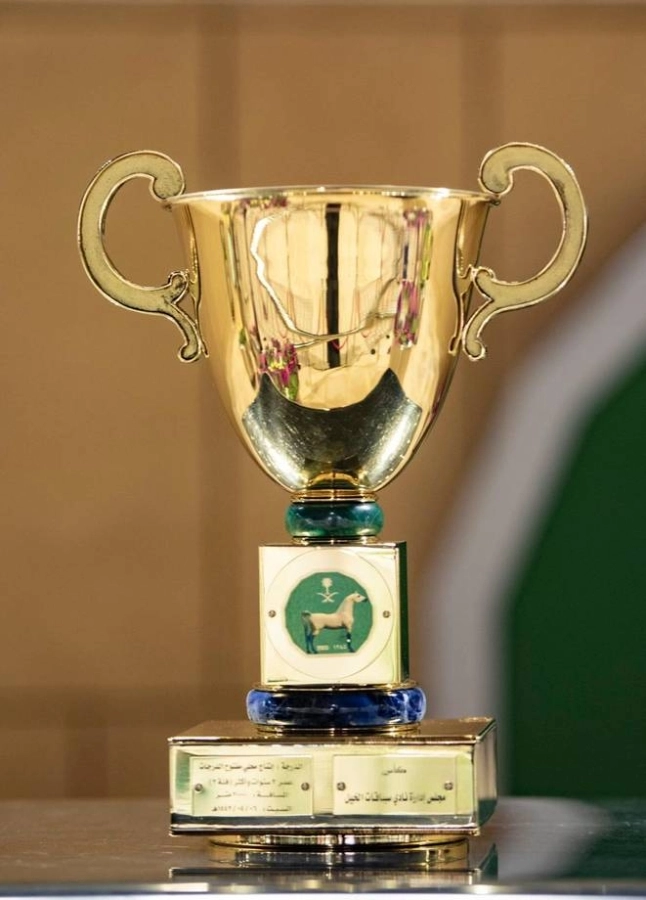 "حتم وحلاف" بطلا كأسي "كلية الملك خالد ومجلس الإدارة"