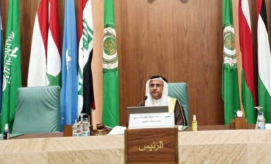 رئيس البرلمان العربي عادل العسومي 