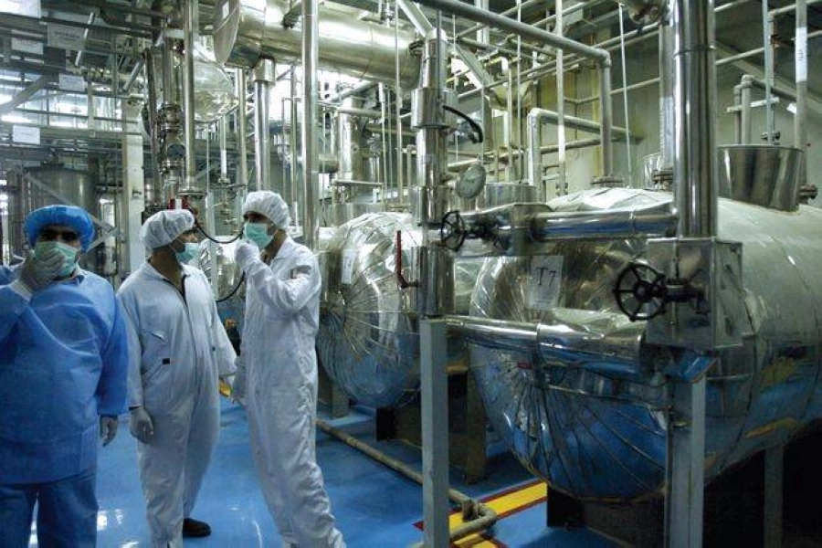 






منشأة نووية في إيران                                                 (مكة)