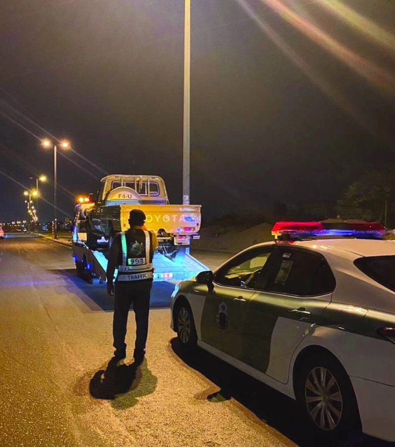 






دورية خلال مباشرة حادث مروري                          (مكة)