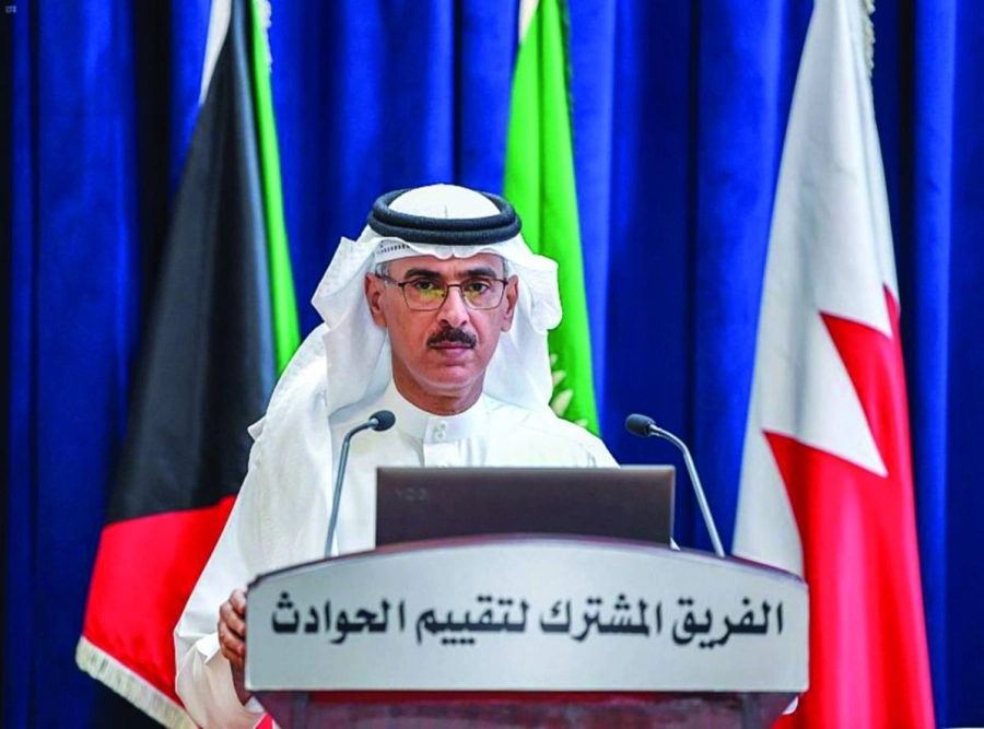 المنصور يتحدث في المؤتمر الصحفي      (واس)