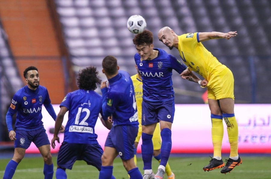 الهلال والنصر في نهائي كأس الملك أمس (مكة)