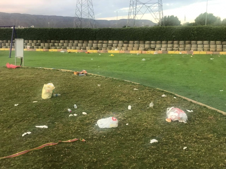 نفايات وإشعال نار للطهو والشيشة في حديقة الملك فهد بالمدينة المنورة                                             (مكة)