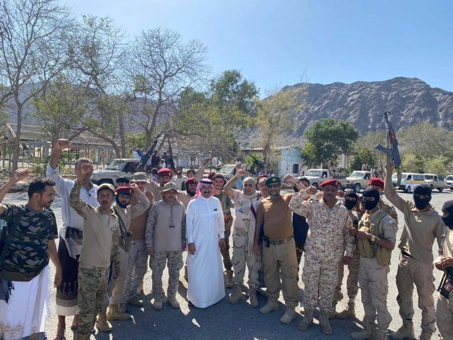 لليوم الرابع قيادة القوات المشتركة للتحالف تشرف على فصل القوات العسكرية في أبين وخروجها من عدن