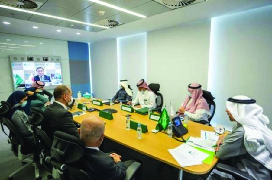 المشاركون في الندوة