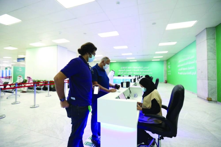 من إجراءات التسجيل لتلقي اللقاح (مكة)