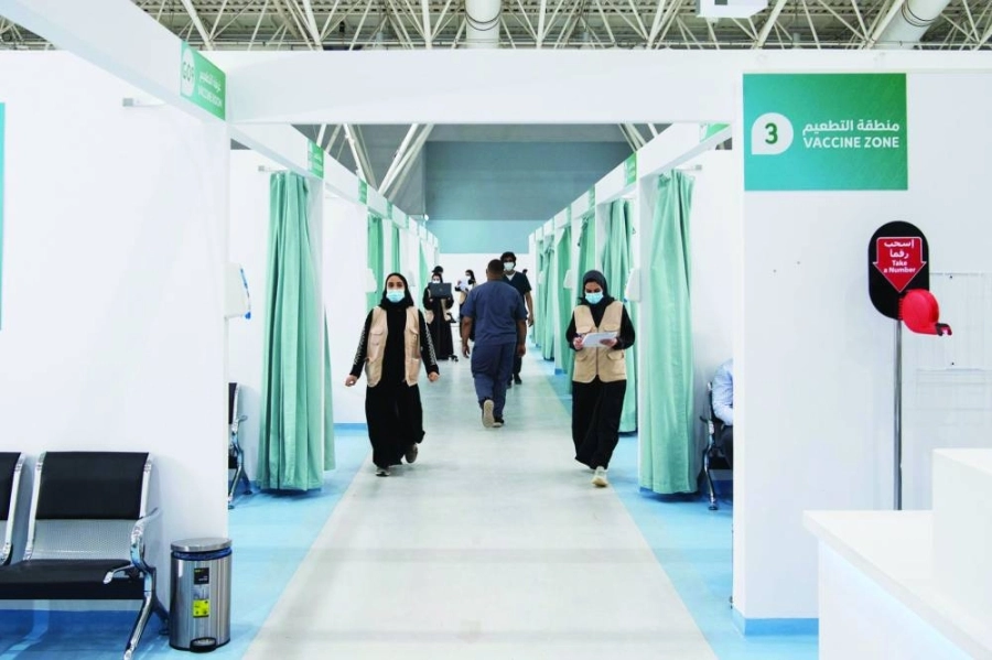 من تجهيزات مراكز تلقي اللقاح              (مكة)