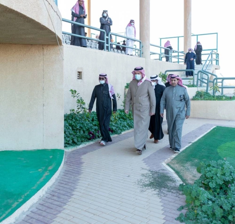 الأمير بندر بن خالد الفيصل يتفقد ميدان فروسية رماح
