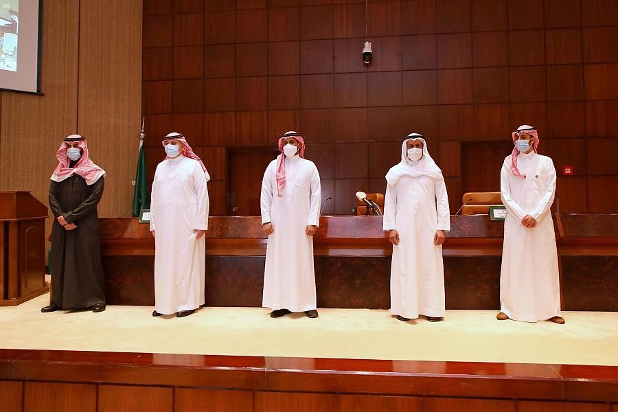 6D70B55C-5F91-4650-8056-11B8989054F7