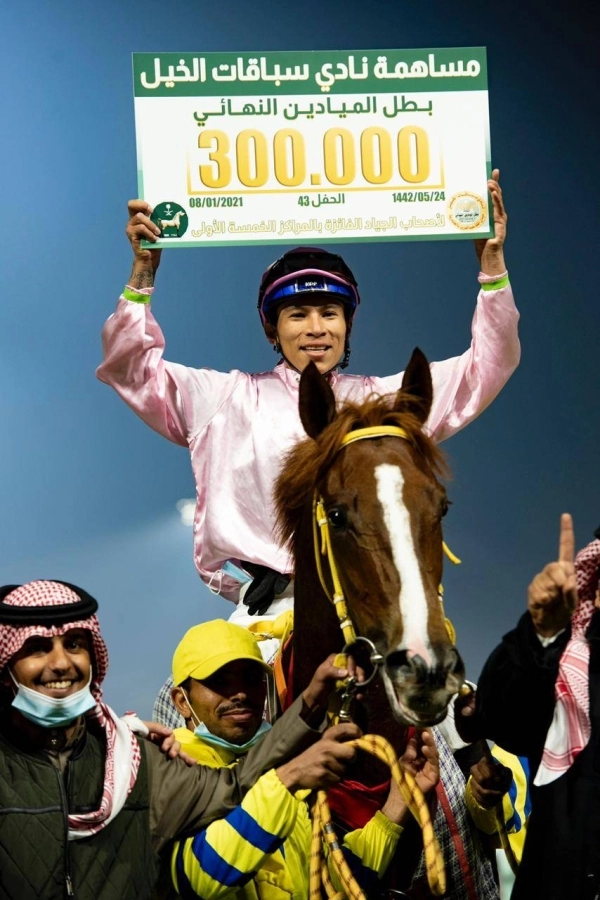 هيبو يستعيد الهيبة بكأس أوروبا وغملاس بطلا للميادين في سباقات الخيل