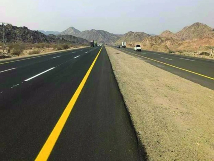 






من الطرق المعاد تطويرها                                                                (مكة)