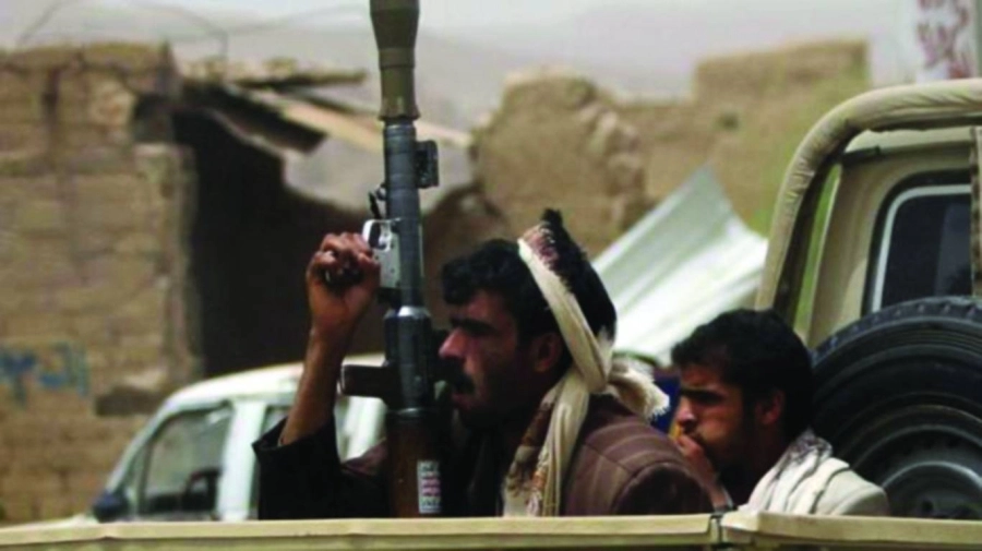 



عناصر حوثية في صنعاء                                                      (مكة)