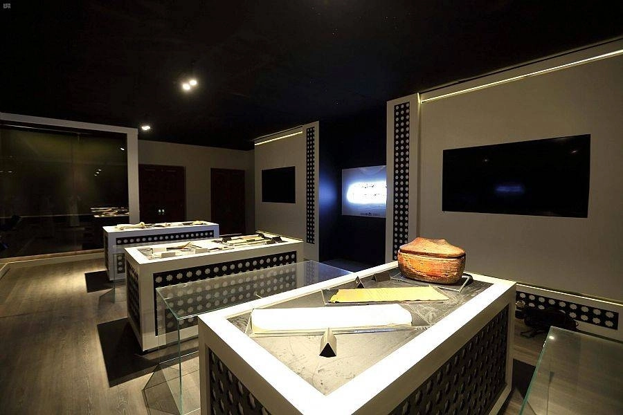 من دارة الملك عبدالعزيز (واس)