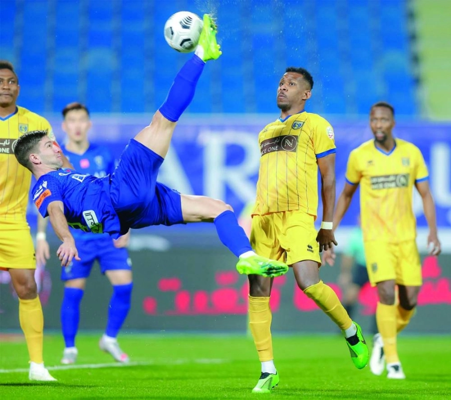 






فييتو لحظة تسجيله الهدف                                                        (مكة)