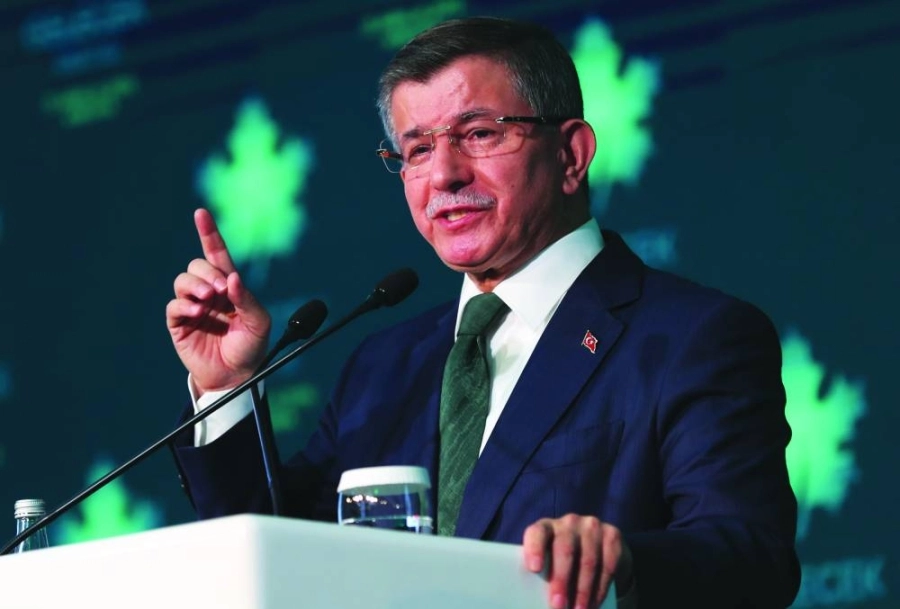 






 أحمد داود أوغلو