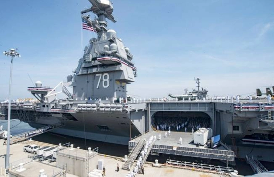 






حاملة طائرات أصابت طهران بالرعب