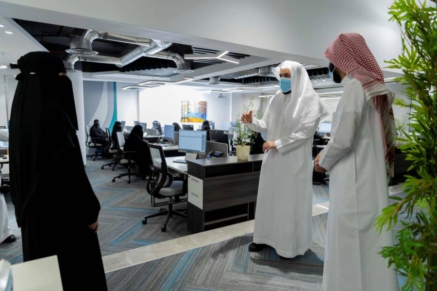 وليد الصمعاني خلال تدشين مبنى مركز المصالحة النموذجي (مكة) 