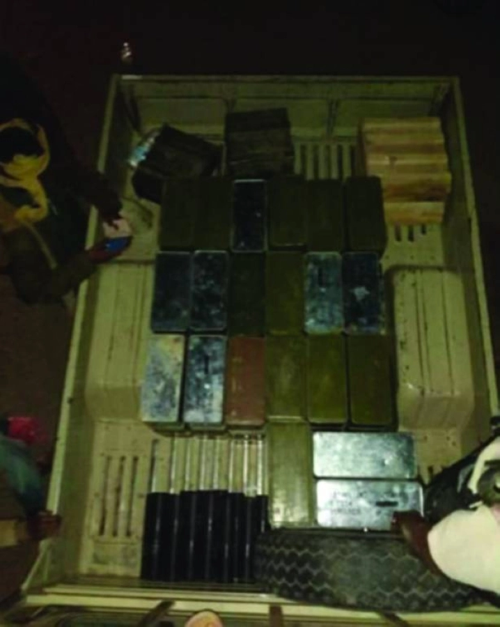 الأسلحة المهربة التي ضبطت                   (مكة)