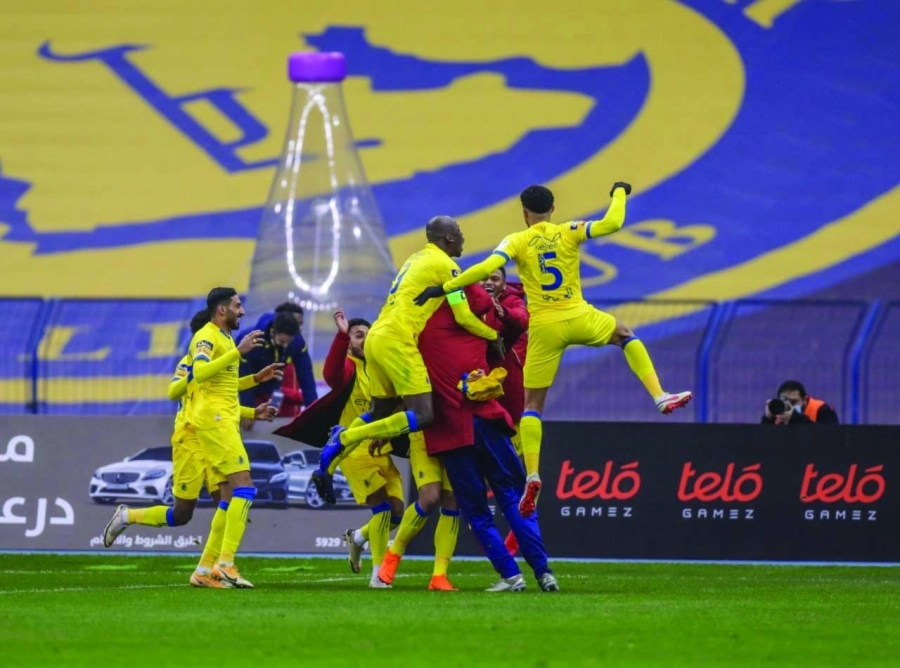 فرحة لاعبي النصر بالفوز بكأس السوبر السعودي (مكة)