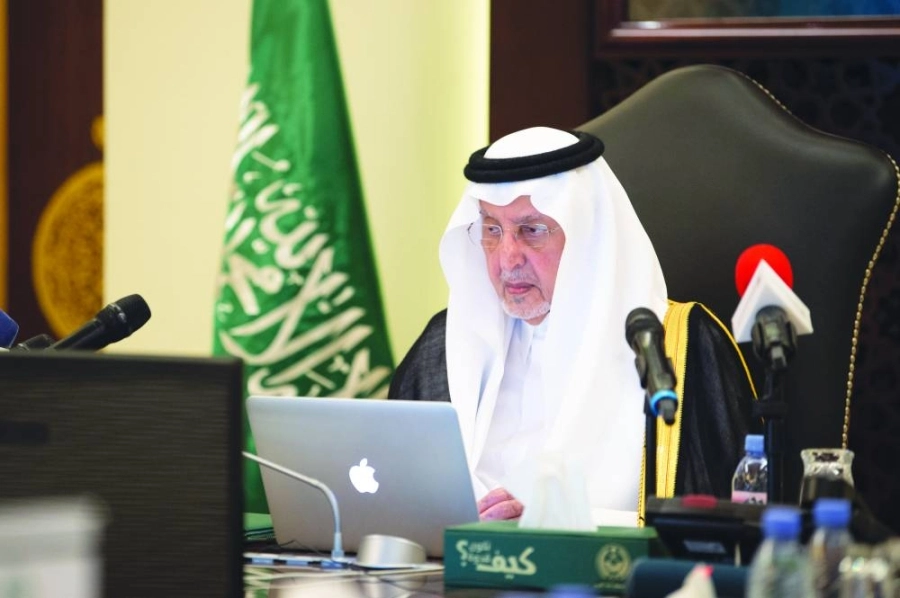 خالد الفيصل خلال تدشين الملتقى (مكة)