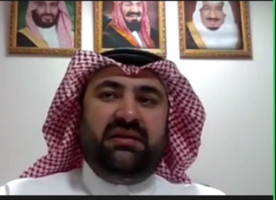 



السباعي يتحدث خلال ورشة العمل أمس  (مكة)