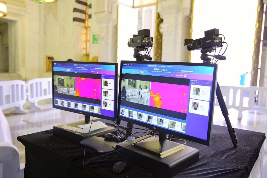 






من الكاميرات الخاصة بتطبيق التباعد