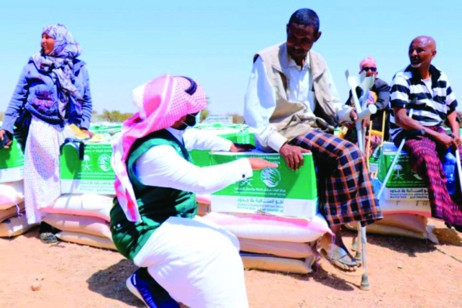 المساعدات السعودية قبل توزيعها في الصومال (واس)
