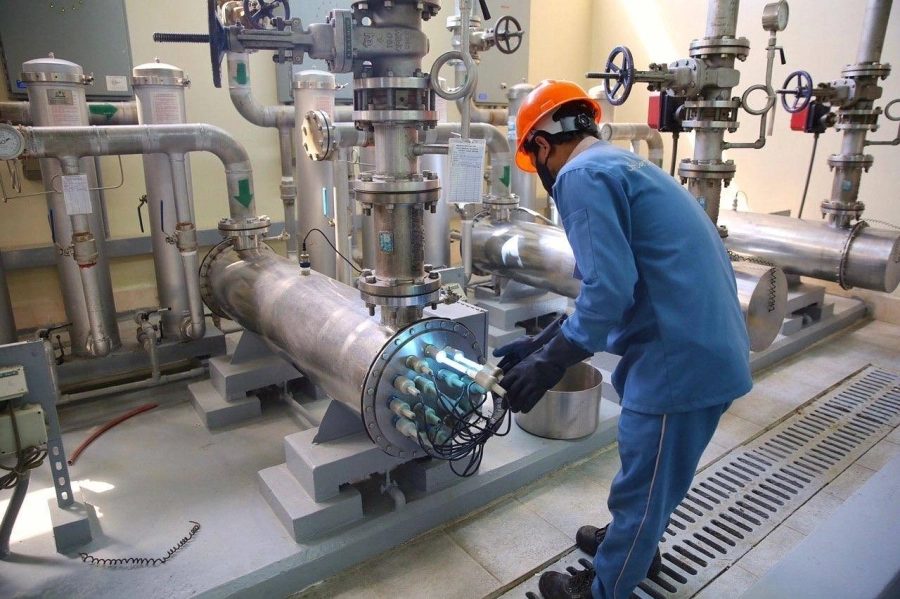 من أعمال الصيانة الدورية (مكة) 