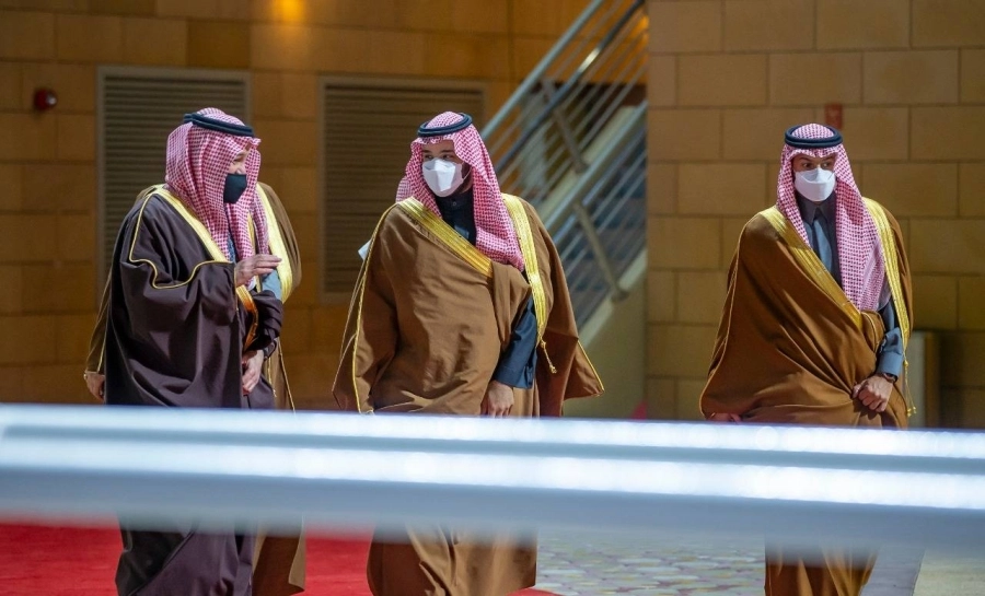 نيابة عن خادم الحرمين الشريفين .. ولي العهد يرعى حفل سباق "كأس السعودية" في نسخته الثانية    
