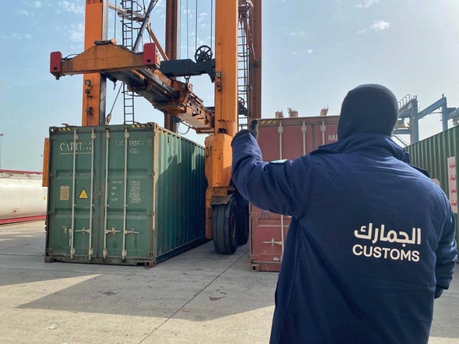 جانب من إحباط محاولات التهريب بالدمام