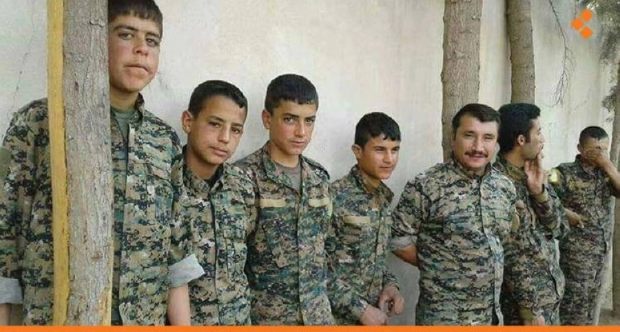أطفال صغار بين المجندين في الفصائل الموالية لتركيا     (مكة)