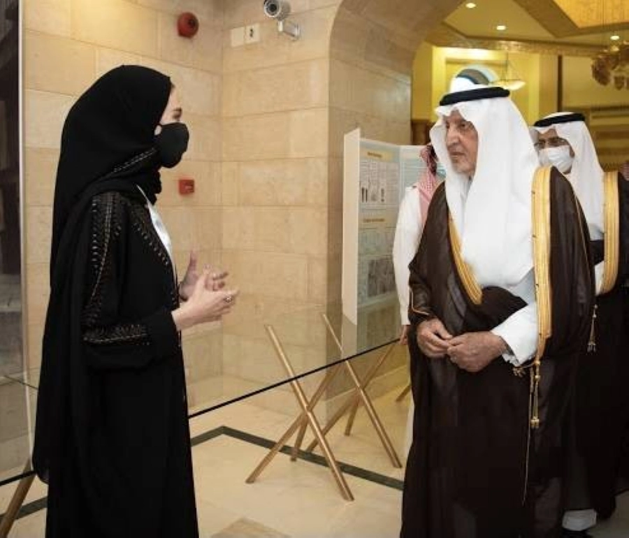 خالد الفيصل يتوج الفائزين والفائزات لمعرض إبداع للعلوم والهندسة ابداع"2021"