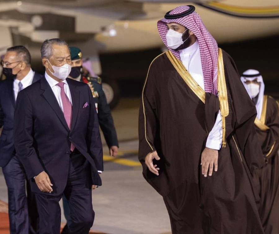 رئيس وزراء ماليزيا يصل الرياض (واس)