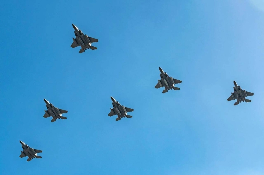 وصول مجموعة القوات الجوية الملكية السعودية 