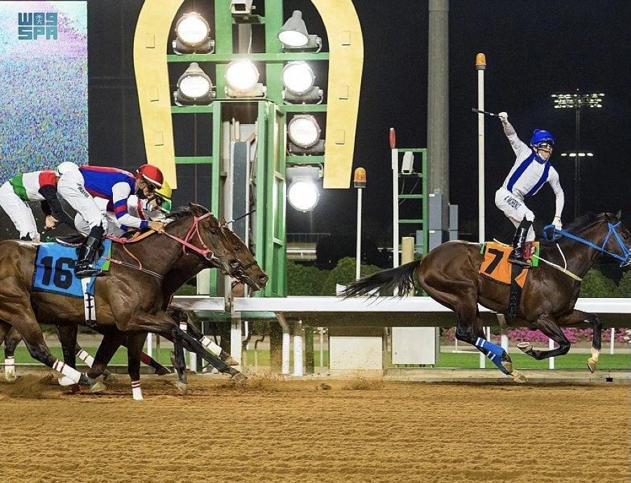 B2536BD3-DA81-41C0-8044-ABBA50058DBC